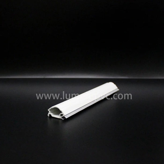 Profils UPVC de couleur blanc laiteux avec une protection élevée contre les rayons UV